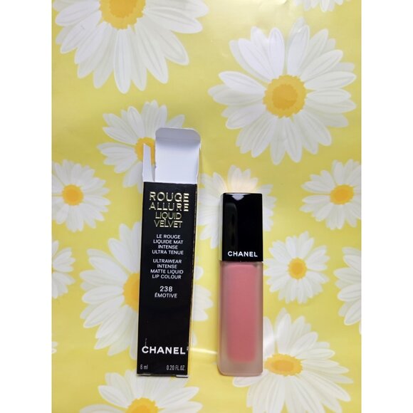 Chanel  Rouge Allure Liquid Velvet Matte Lipstick 238 Emotive NIB - Picture 1 of 8